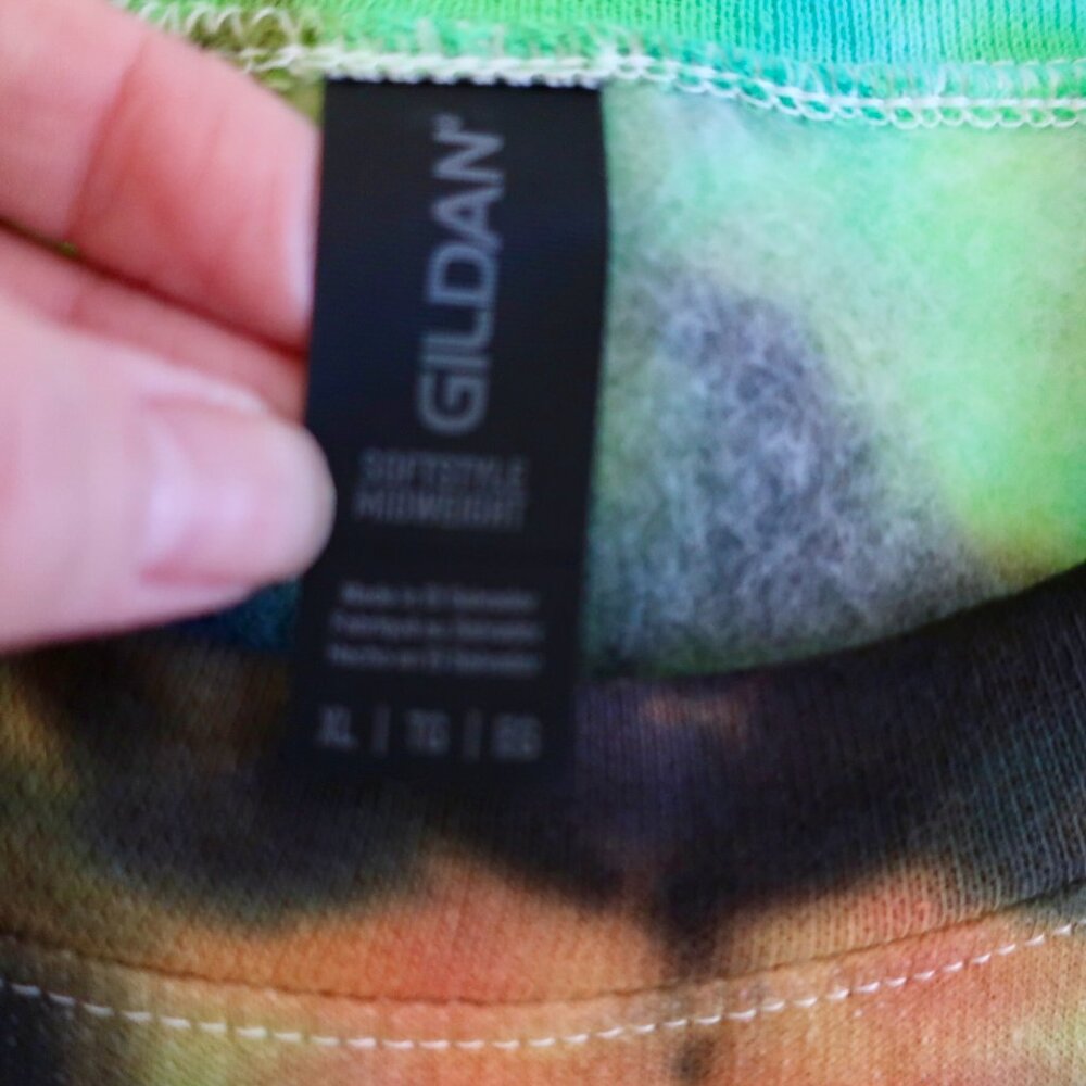 Brilliant Hand Tie Dyed Sweatshirt - Unisex XL - One of a kind - Picture 4 of 9